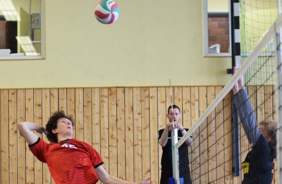 Westdeutsche Meisterschaften männliche U18 | Turnbund Höntrop